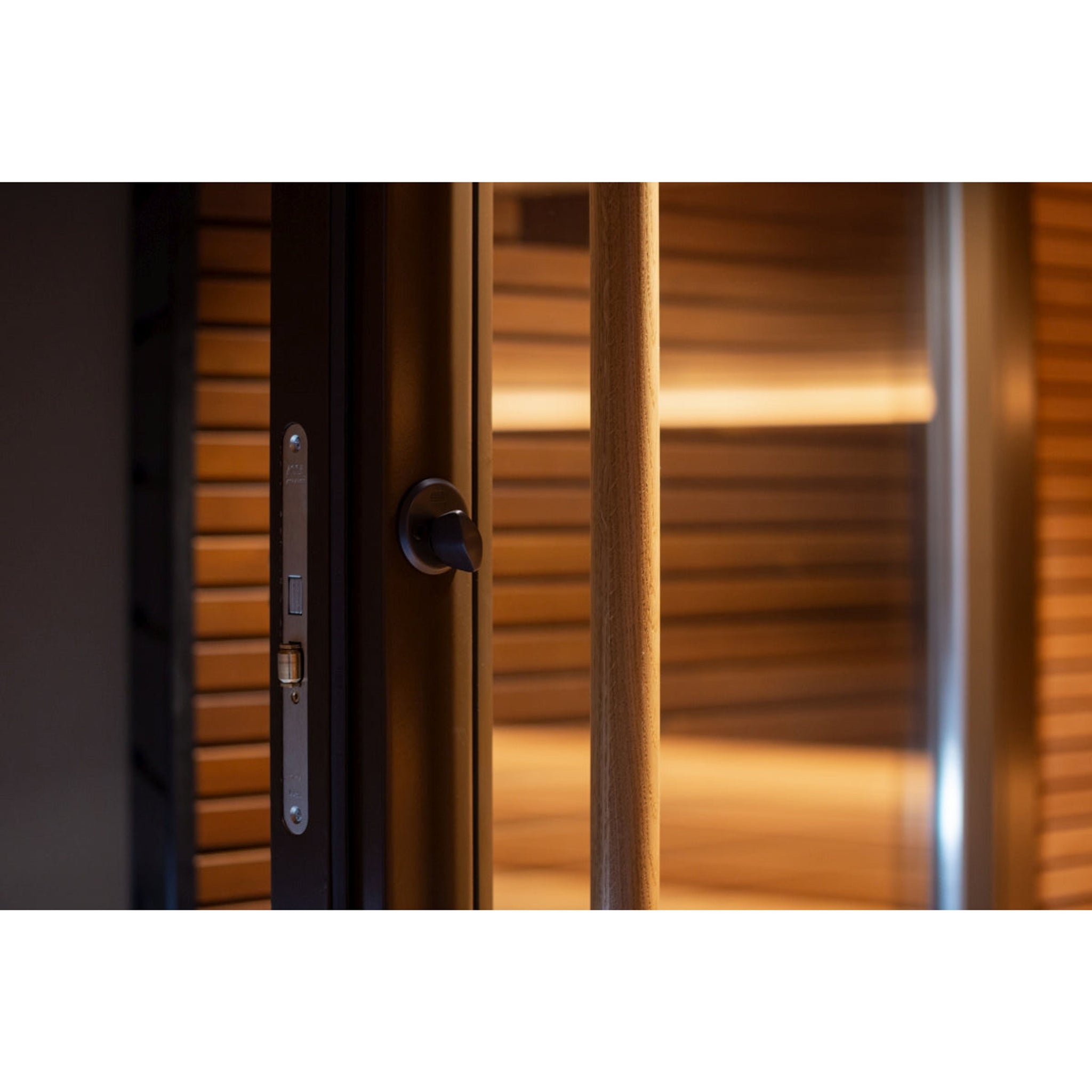 auroom-arti-outdoor-sauna-by-thermory
